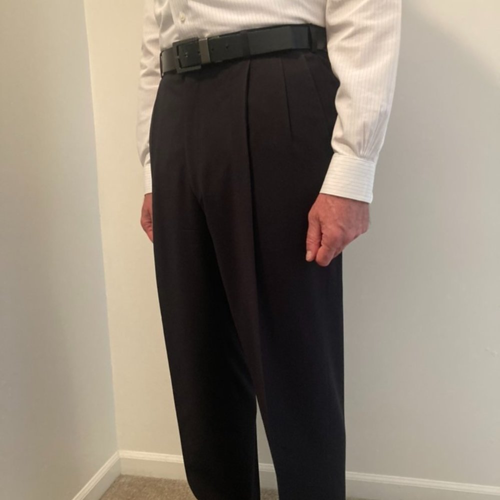 Brooks Brothers, 100% Wool Suit - Picture 6 of 12